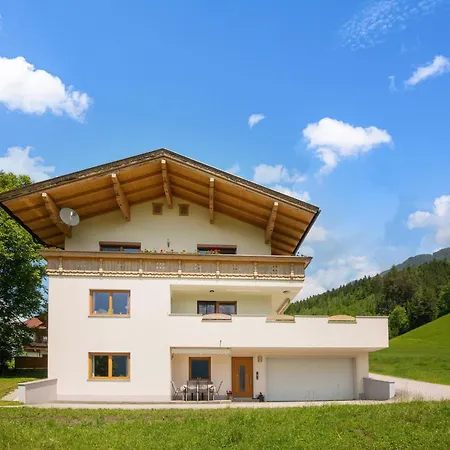 Apartment In Zillertal Near Spieljochbahn, Cleaning Included Hart im Zillertal